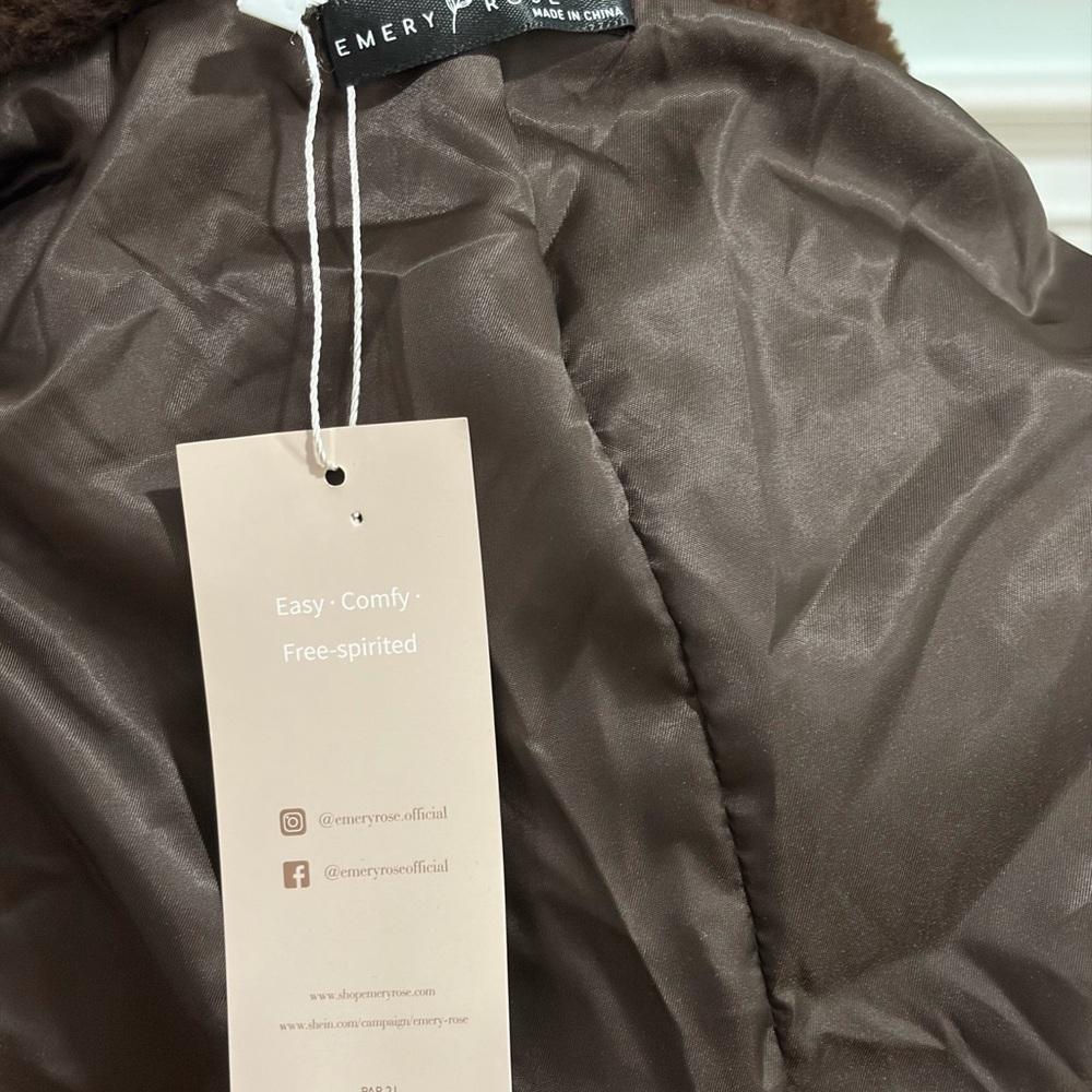 NWT Longline Faux Fur Coat - Picture 6 of 6